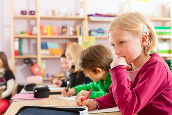 Enfants en classe